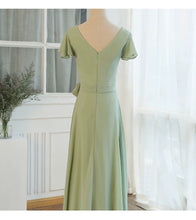 將圖片載入圖庫檢視器，The Meredith Chiffon Bridesmaid Series (Customisable) - WeddingConfetti
