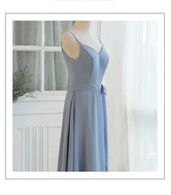 將圖片載入圖庫檢視器，The Meredith Chiffon Bridesmaid Series (Customisable) - WeddingConfetti