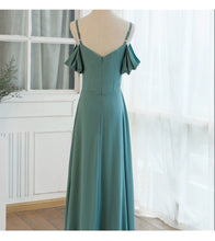 將圖片載入圖庫檢視器，The Meredith Chiffon Bridesmaid Series (Customisable) - WeddingConfetti