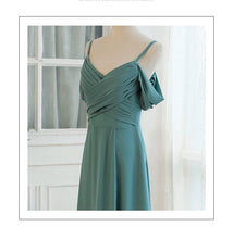 將圖片載入圖庫檢視器，The Meredith Chiffon Bridesmaid Series (Customisable) - WeddingConfetti