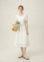 將圖片載入圖庫檢視器，The Erinda Wedding Bridal White Short Sleeve Dress - WeddingConfetti