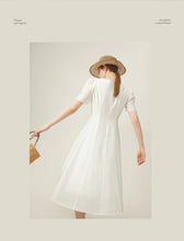 將圖片載入圖庫檢視器，The Erinda Wedding Bridal White Short Sleeve Dress - WeddingConfetti