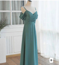 將圖片載入圖庫檢視器，The Meredith Chiffon Bridesmaid Series (Customisable) - WeddingConfetti