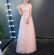 將圖片載入圖庫檢視器，The Layla Long Off Shoulder Evening Gown - WeddingConfetti