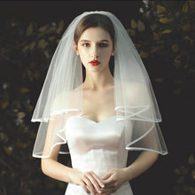 將圖片載入圖庫檢視器，Wedding Bridal Veil (2 Different Lengths) - WeddingConfetti