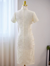 將圖片載入圖庫檢視器，The Velora Sleeveless Cheongsam Gown - WeddingConfetti