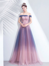 將圖片載入圖庫檢視器，Purple Gowns - WeddingConfetti