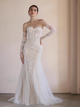 將圖片載入圖庫檢視器，The Ricci Wedding Bridal Tube Gown - WeddingConfetti