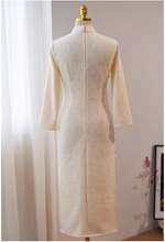 將圖片載入圖庫檢視器，The Blanca Long Sleeves Cheongsam Gown - WeddingConfetti