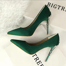 將圖片載入圖庫檢視器，The Lefella Heels (Available in 11 Colours) - WeddingConfetti