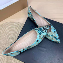 將圖片載入圖庫檢視器，The Chinoise Flats (Available in 5 Colours) - WeddingConfetti
