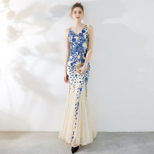 將圖片載入圖庫檢視器，The Ariana Gold Sleeveless Dress (Available in 6 colours) - WeddingConfetti