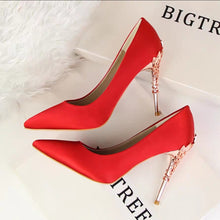 將圖片載入圖庫檢視器，The Lefella Heels (Available in 11 Colours) - WeddingConfetti