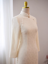 將圖片載入圖庫檢視器，The Blanca Long Sleeves Cheongsam Gown - WeddingConfetti