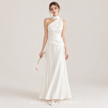 將圖片載入圖庫檢視器，The Karistine Toga Gown - WeddingConfetti