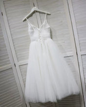 將圖片載入圖庫檢視器，The Labyrinth Sleeveless Gown - WeddingConfetti