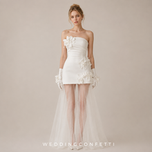 將圖片載入圖庫檢視器，The Courtney Tube Gown - WeddingConfetti