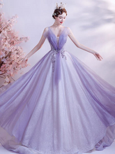 將圖片載入圖庫檢視器，Purple Gowns - WeddingConfetti