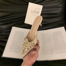 將圖片載入圖庫檢視器，The Akoya Pearl Heels (Available in 2 Styles) - WeddingConfetti