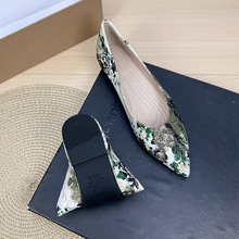 將圖片載入圖庫檢視器，The Chinoise Flats (Available in 5 Colours) - WeddingConfetti