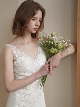 將圖片載入圖庫檢視器，The Millie Wedding Bridal Sleeveless Gown - WeddingConfetti