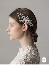 將圖片載入圖庫檢視器，Bridal Headpieces (Various Designs) - WeddingConfetti