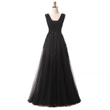 將圖片載入圖庫檢視器，The Pierina Tulle Sleeveless Pink / Grey / Red Lace Floral Gown (Customisation Available) - WeddingConfetti