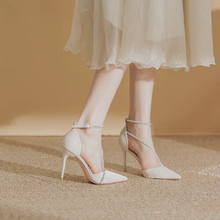 將圖片載入圖庫檢視器，The Harper Wedding Bridal Heels (Available in 2 Colours) - WeddingConfetti