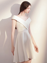 將圖片載入圖庫檢視器，The Patsy White Off Shoulder Dress - WeddingConfetti