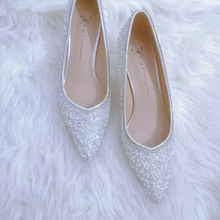 將圖片載入圖庫檢視器，The Retcha White Bridal Heels - WeddingConfetti
