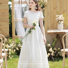 將圖片載入圖庫檢視器，The Lorraine Wedding Bridal Short Sleeves Gown - WeddingConfetti