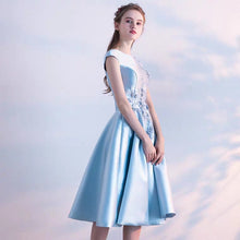 將圖片載入圖庫檢視器，The Orient Blue / Gold Sleeveless Floral Gown - WeddingConfetti