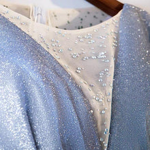 將圖片載入圖庫檢視器，The Cailey Iridescent Long Sleeves Gown (Available in 4 colours) - WeddingConfetti