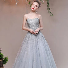 將圖片載入圖庫檢視器，The Heather Grey Glitter Tube Gown (Customisable) - WeddingConfetti