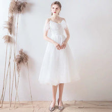 將圖片載入圖庫檢視器，The Laylene Off Shoulder Bohemian Wedding Dress - WeddingConfetti