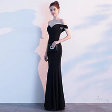 將圖片載入圖庫檢視器，The Tiffanie Black Off Shoulder Gown - WeddingConfetti