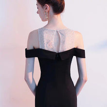將圖片載入圖庫檢視器，The Tiffanie Black Off Shoulder Gown - WeddingConfetti