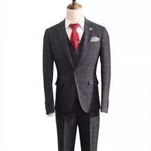 將圖片載入圖庫檢視器，Patrick Groom Men's Navy Blue Suit Jacket, Vest and Pants (3 Piece) - WeddingConfetti