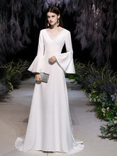 將圖片載入圖庫檢視器，The Kestine Wedding Bridal Long Bell Sleeves Gown - WeddingConfetti