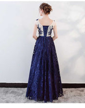 將圖片載入圖庫檢視器，The Kresalyn Navy Blue Sleeveless Lace Gown - WeddingConfetti