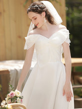 將圖片載入圖庫檢視器，Ragnhild 露肩蝴蝶結婚紗