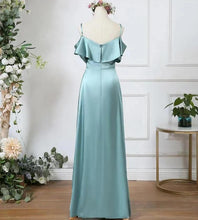 將圖片載入圖庫檢視器，The Carroll Satin Bridesmaid Dress (Customisable) - WeddingConfetti