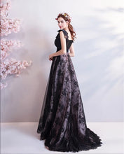 將圖片載入圖庫檢視器，The Helena Sleeveless Black Gown - WeddingConfetti
