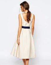 將圖片載入圖庫檢視器，The Brittany Bridesmaid Dress - WeddingConfetti