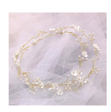 將圖片載入圖庫檢視器，Bridal Headpieces (Various Designs) - WeddingConfetti