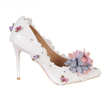 將圖片載入圖庫檢視器，Wedding Bridal Floral Heels - WeddingConfetti
