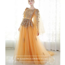 將圖片載入圖庫檢視器，The Ezalina Wedding Bridal Champagne Gold Long Sleeves Gown - WeddingConfetti