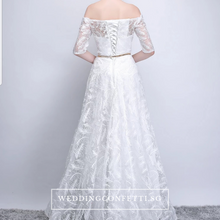 將圖片載入圖庫檢視器，The Philadelphia Off Shoulder Gown - WeddingConfetti