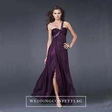 將圖片載入圖庫檢視器，The Jsabella White / Blue / Purple Toga Gown - WeddingConfetti