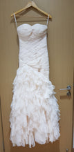 將圖片載入圖庫檢視器，The Carlista Beige / Red Tube Dress - WeddingConfetti